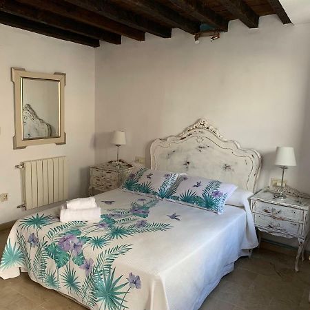 Charming Apartments De Gomerez Granada Eksteriør bilde